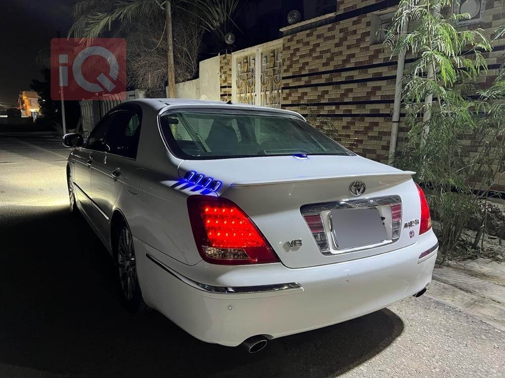 تويوتا كراون